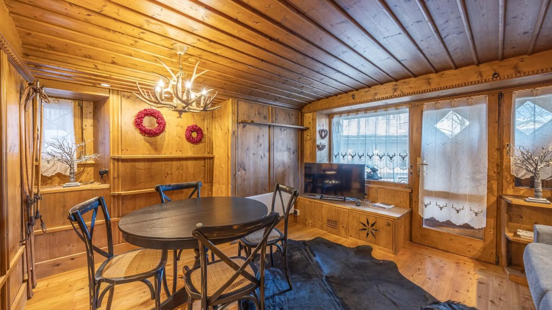 Chiara Home, In Centro A Cortina D Ampezzo Cortina d'Ampezzo Apartment